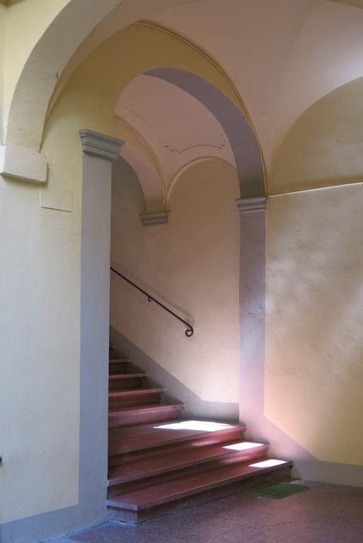 Ferienwohnung Atelier Della Castellina Imola Zimmer foto